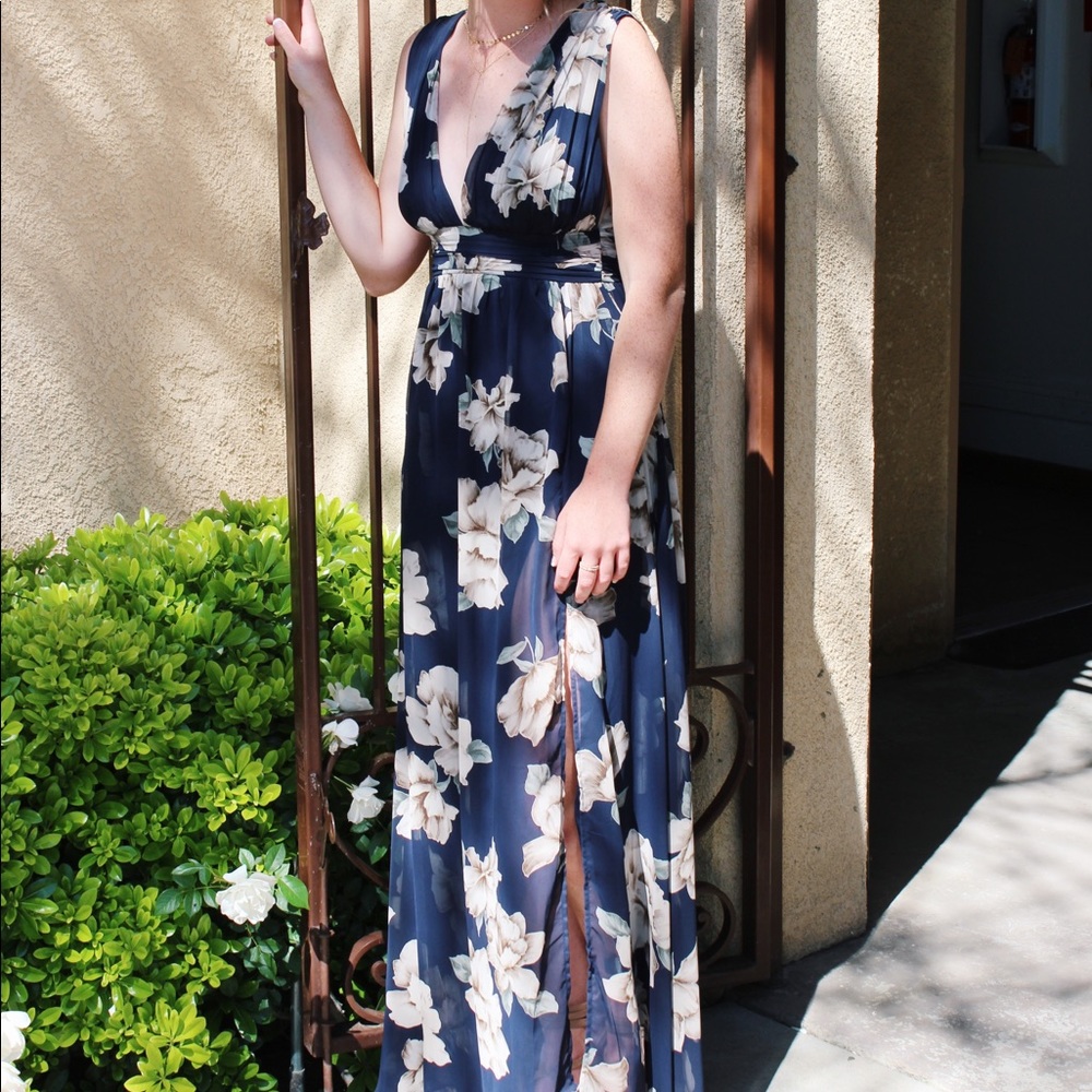 Beautiful Long Flower Gown - image 1